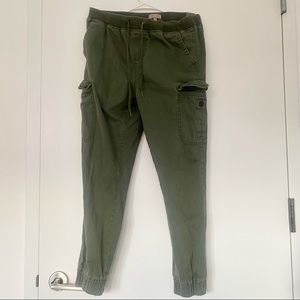 Cape Juby | Army Green Cargo Joggers Pants